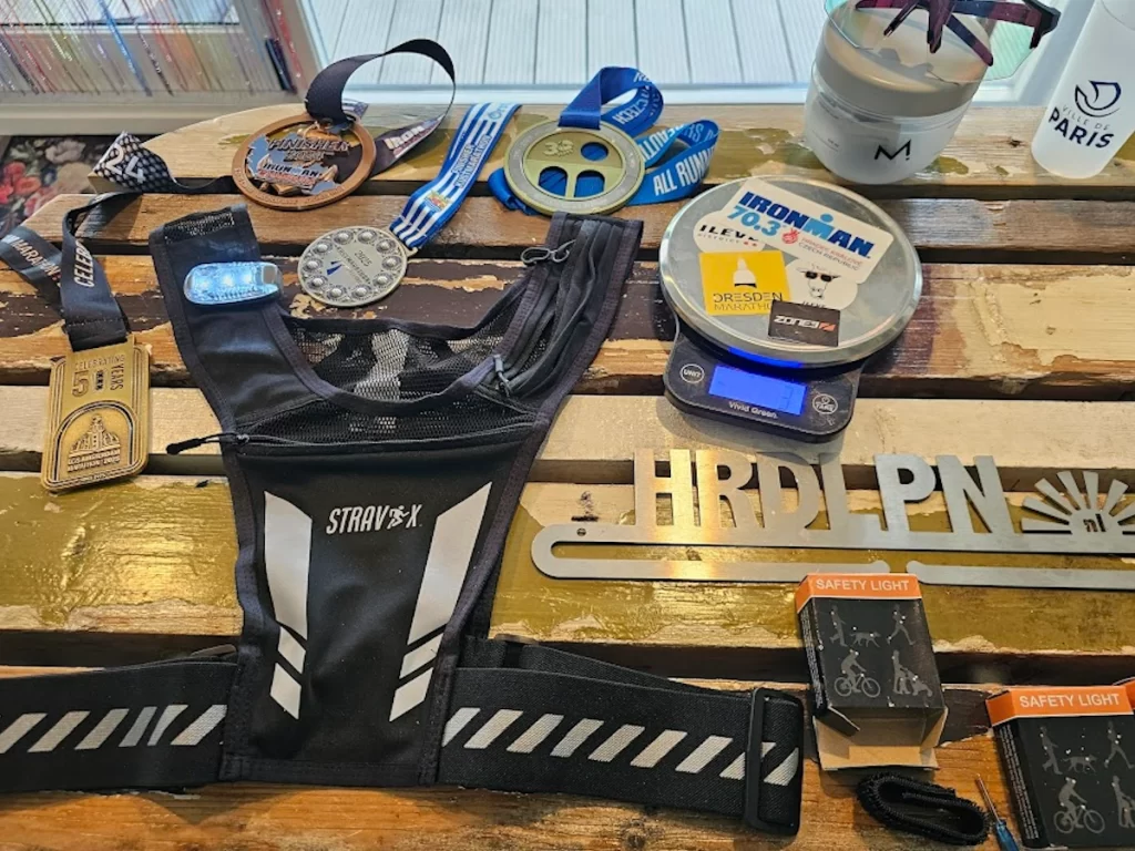 Stravix hardlooprugtas met verlichting en verstelbare banden