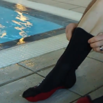 Beste zwemsokken bij koud weer Zwemsokken aan voet